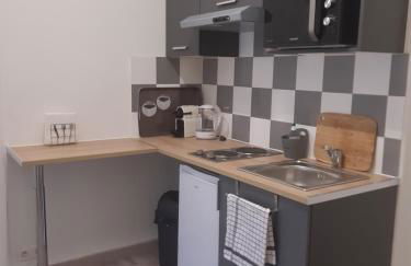 T2 entièrement équipé, proche toutes commodités - Foto 16