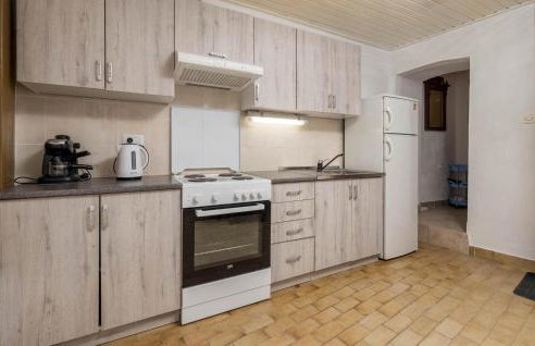 Amazing Home In Susak With Kitchen - Foto 5