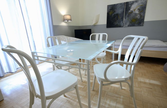 a-domo Apartments Oberhausen - Modern Lofts & Apartments - short or longterm - single or grouptravel - Photo 8