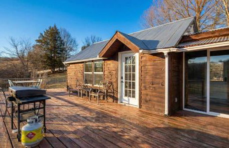 3BR Farmhouse with Views Near Hart Creek Trails - Foto 8