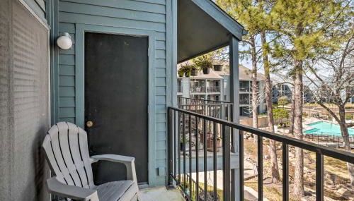 Idyllic Montgomery Condo with Pool and Lake View! - Foto 3