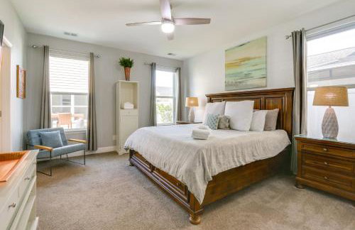 Coastal Home with Yard Less Than 1 Mi to Old Town Bluffton! - Photo 11