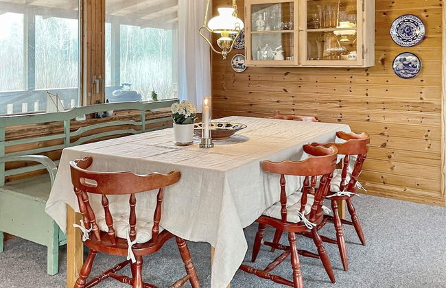 4 Person Holiday Home in Holmsjo - Photo 12