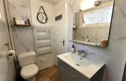 LE COTTAGE VUE LAC-2 vélos-Village Vacances Nature de 70ha! avec piscines et animations - Foto 14