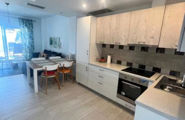 Nea Peramos Apartment SeaFront - Foto 8