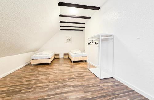 Tolstov Apartments - 4 Room Maisonette Apartment - 25 min Messe DUS - Photo 5