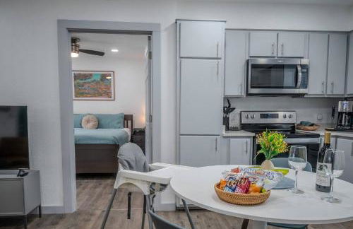 Winston's Hideaway. A few blocks walk to downtown. - Foto 15