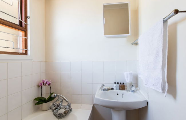 Loddeys Beach House - Photo 8