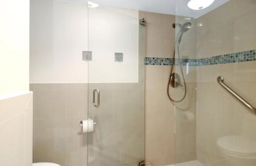 LBK 2BR Condo on the Bay with Water Views Beachbound Bliss - Foto 26