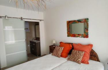 Villa les hirondelles avec piscine chauffée - Foto 14