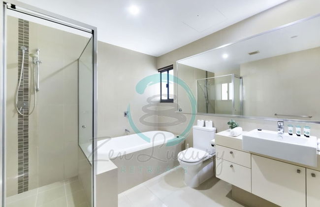 Zen Arkaba 3BR Luxury Waterfront Apt Pool BBQ - Foto 10