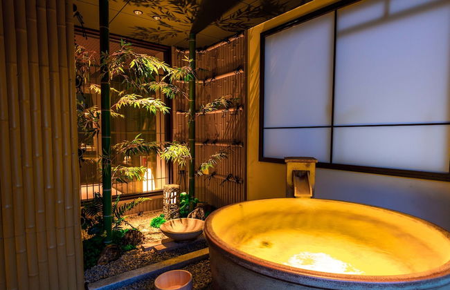 KONJAKUSO Osaka Dotonbori "SHOSHI" ”GŌYAKUYA"SPA Stay - Foto 1