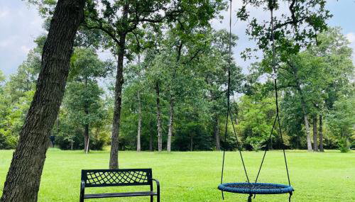 Country Getaway 4 Bedroom Resort in 10 Acre Lot - Foto 4