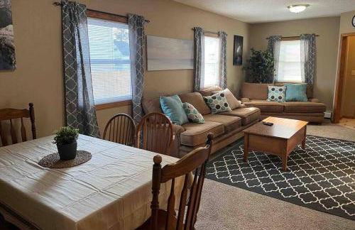 Close to Duluth! Centrally Located-Lake Superior Minutes Away! - Foto 21