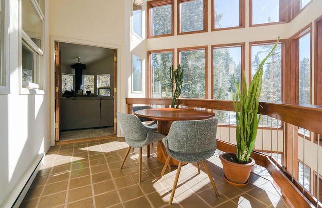 The Atrium Haven Winter Park Cabin Hot Tub - Photo 14