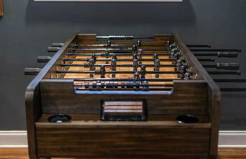 Sunset Cove Lakefront Luxury Lodge with Private Dock - Foto 17