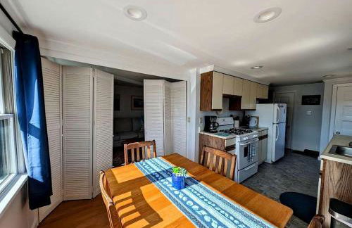 Cozy Waterfront Cottage with Private Beach and Fire Pit Near Gouldsboro, Maine - Foto 36