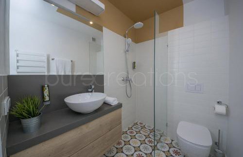 Ermine Suites - Photo 22