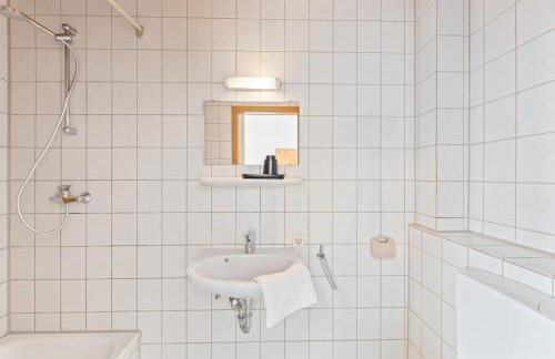 Monteurapartments in Heidenheim NEU Küche Smart TV WIFI - Foto 26