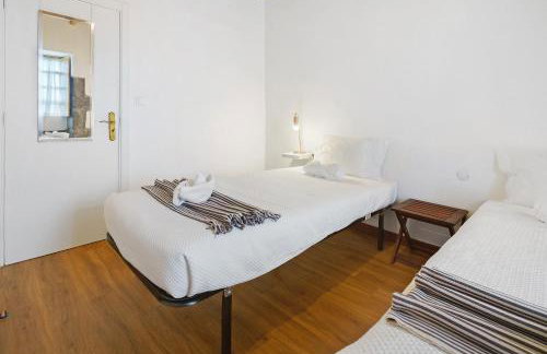 Adega Peróla - Foto 16