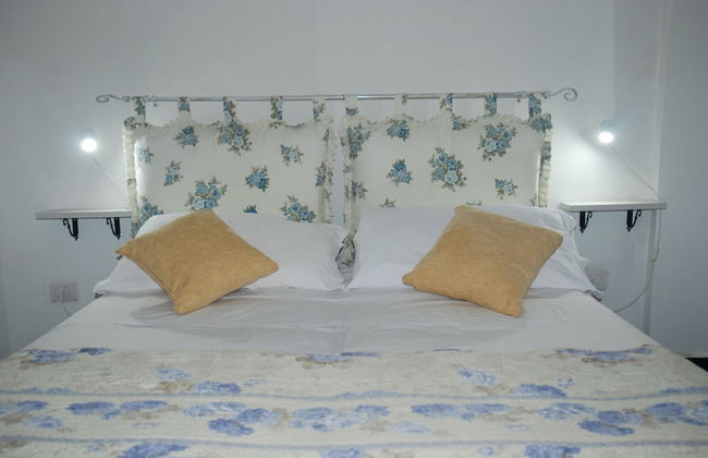 B&B Dimora San Vincenzo - Photo 32