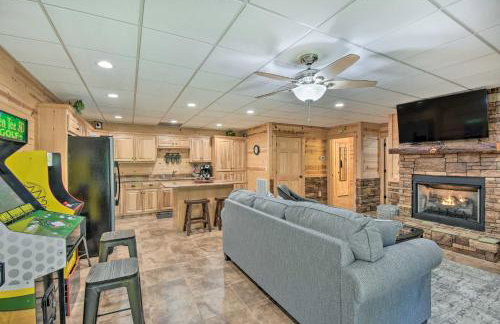 Great for Families! Lavish Hiawassee Cabin - Foto 25