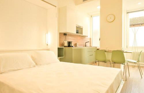 Apt 2 min from station and lake with WiFi and AC - Foto 7