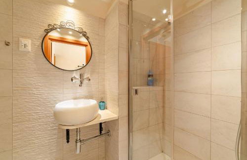 Studio with private garden by GardaDoma - Foto 7