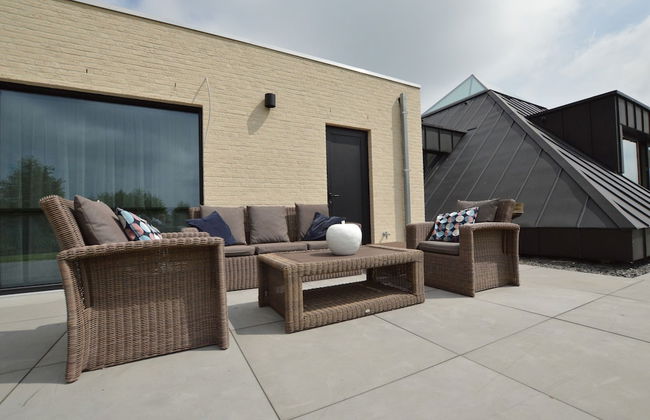 Lovely Holiday Home 'walleken' With a Pond - Photo 28