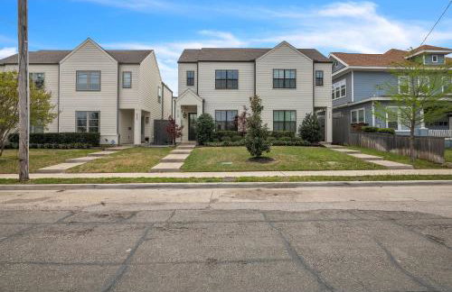 Modern 3BR in Bishop Arts - Walk to Shops & Dining Duplex - Foto 40