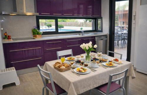 Villa Sitges La Calma 10 minutes drive Sitges 2 minutes walk Garraf Park AC - Photo 43