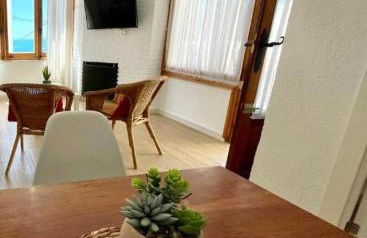 GATU Villa Cielo y Mar junto la playa, terraza , wifi y vista al mar ," Preferente mayores de 25 años y familias " - Foto 39