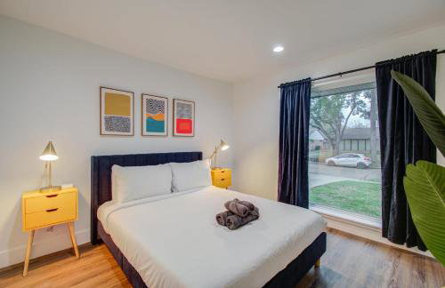 5-BD Modern Central Getaway w Hot Tub - Mins to DT - Foto 22