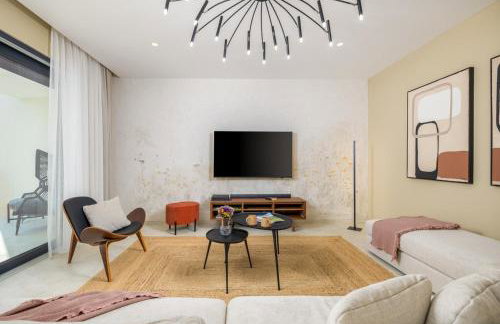 Villa Castanea by Villsy - Photo 25