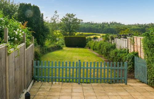 Longford Cottage - Photo 1