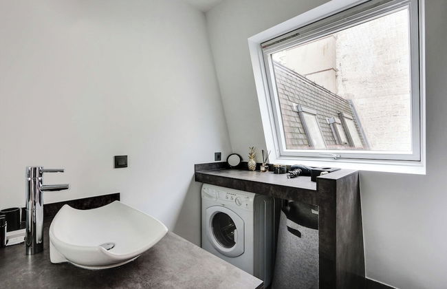 Elegance and Comfort With A/C - Arc de Triomphe - Foto 10