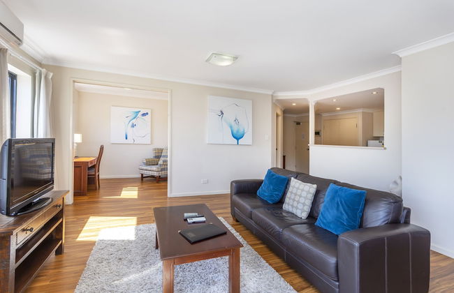 Perth West End Apartment 406 - Photo 8