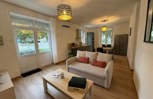 Maison entièrement rénovée - Foto 12