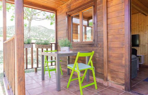 Aldea Los Odres - Cabañas de Madera de 1ª con Piscina Privada y BBQ en la puerta - Foto 2