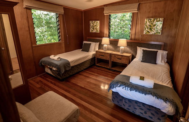 Whispering Valley Cottage Retreat - Photo 2