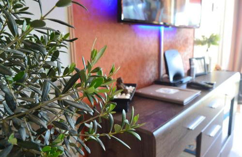 Yasmine 212 - Foto 3