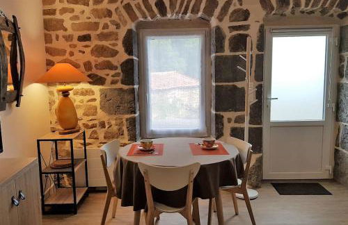 Studio chaleureux 5 mns chaine des Puys - Foto 8