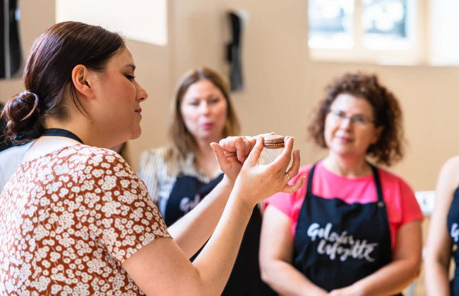 Macaron Workshop at Galeries Lafayette - Photo 3