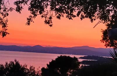 Vacation with exceptional sea views in St Raphaël - Foto 2