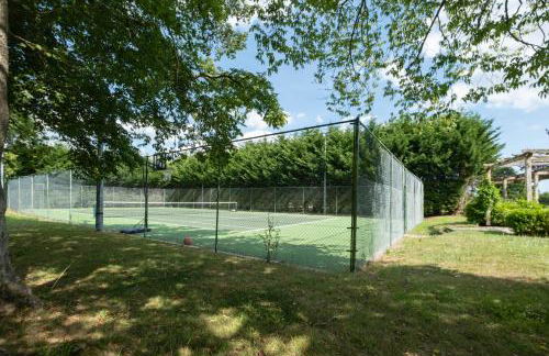 Countryside Retreat packed with Activities Tennis including Hot Tub, BBQ, Darts - Foto 6