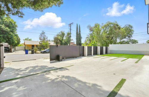 G- Luxe NoHo Family Home near Universal 15m and Hollywood 10m - Foto 37