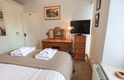 The Mounting Steps - Foto 20