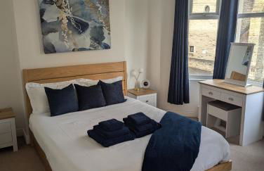 Prospect House - Elegant 4-Bed Family Escape Near Ward Park & Marina - Foto 9