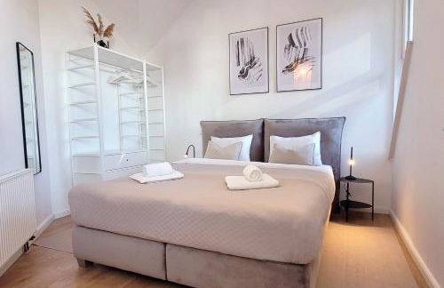 Große Penthouse Ferienwohnung mit Meerblick, Sonnenterrasse & Luxusbad von "Momentic" - Foto 2