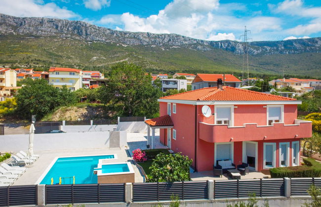 Queen Ahn with heated pool - Foto 31